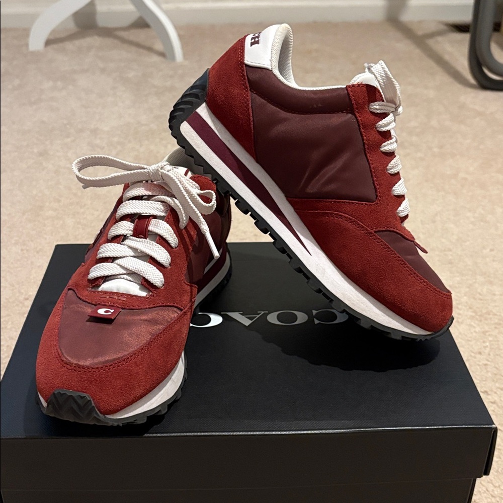 Coach Runner suede sneaker size 6B